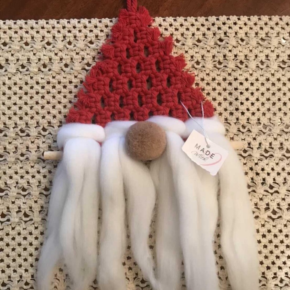 Hanging Macrame Santa